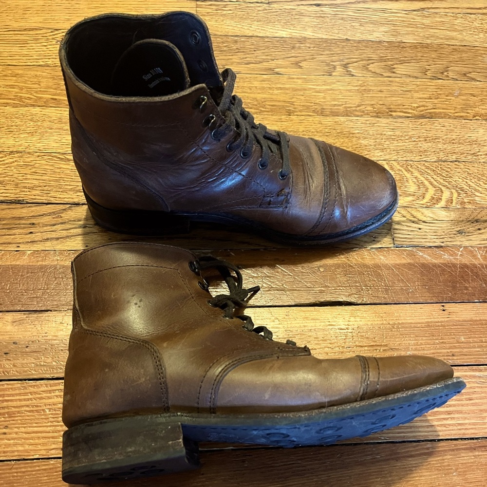 Thursday Boot Company Leather Captain Lace Up Boots | Natural Size 10
